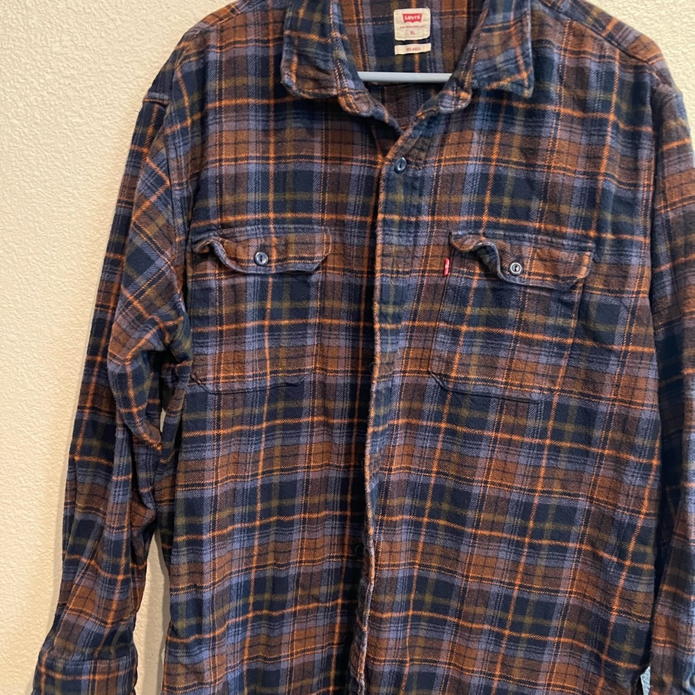 Levi’s Plaid Flannel‎ Button Down Shirt Men’s